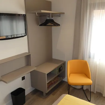 Hotel Zeus