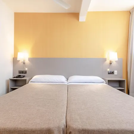 Hotel Zeus