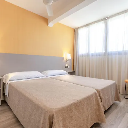 Hotel Zeus